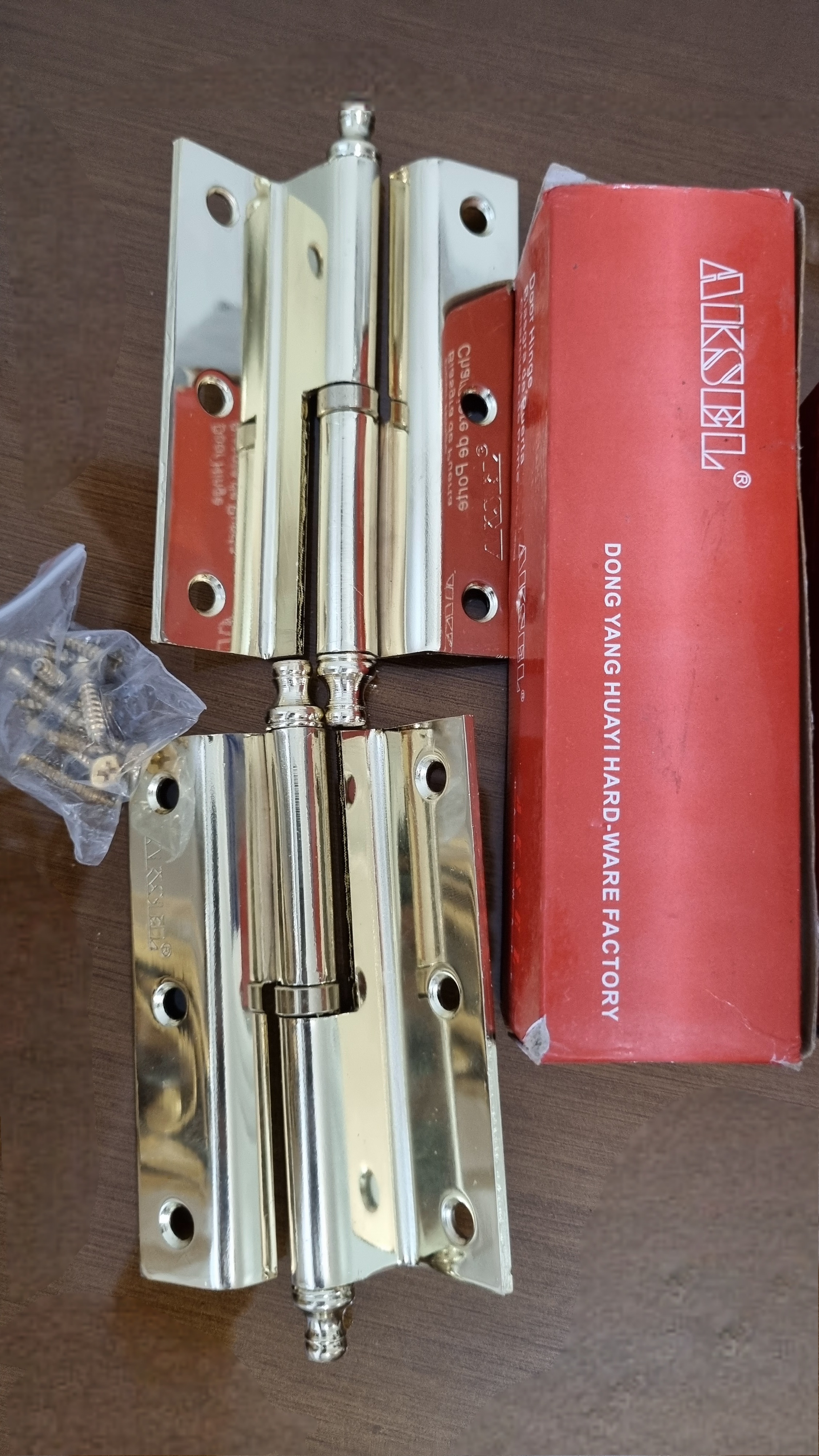 لولای درب چوبی لولای در ساختمان لولای قابلمه 100mm  و 75  mmچپ اکسل و راست اکسل بسته دوتایی با بلبرینگ پولیش شده همراه با پیچ