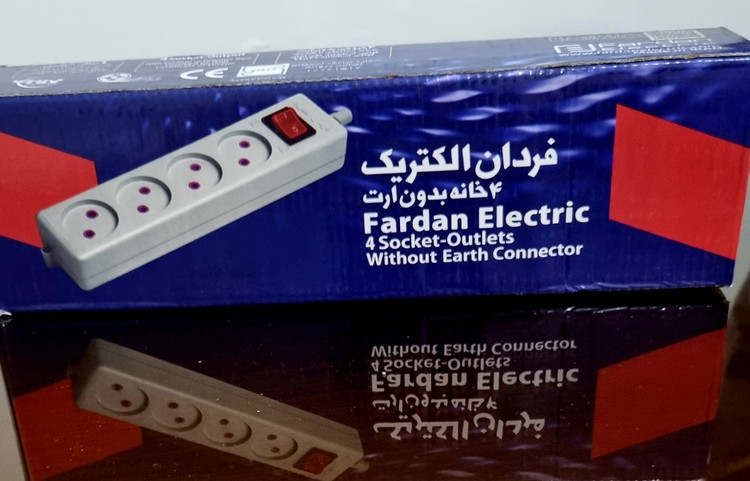 خریدوقیمت رابط برق 4 چهار خانه بدون ارت با کابل 3 متری فردان الکتریک چند راهی برق